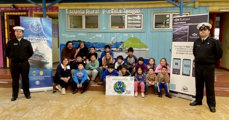 Plan Tenglo: Alumnos de la Escuela Rural de Isla Tenglo participan en taller de conciencia ambiental